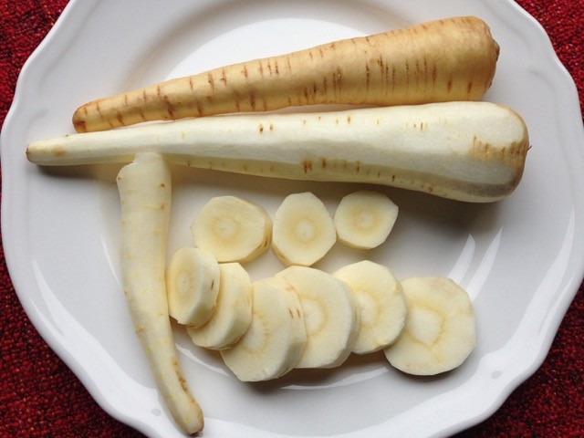 How To Freeze Uncooked Parsnips