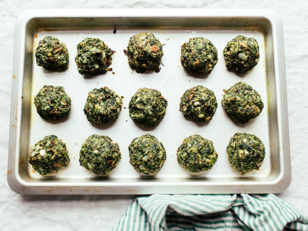 Ricotta and spinach balls