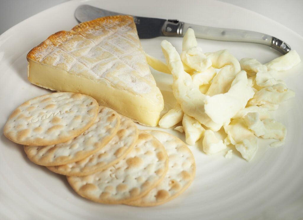 2 effective ways to freeze brie