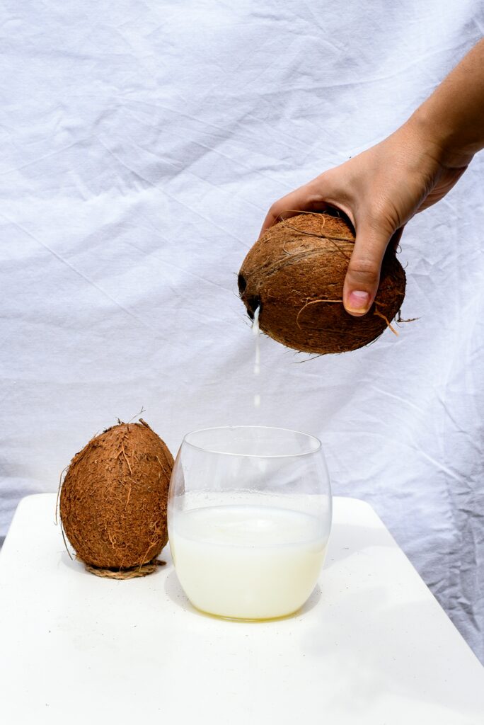 How to freeze coconut milk?