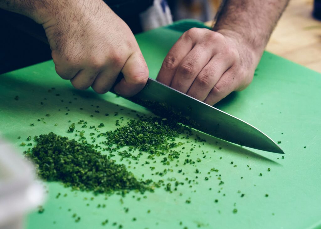 Ice tray technique to freeze chives