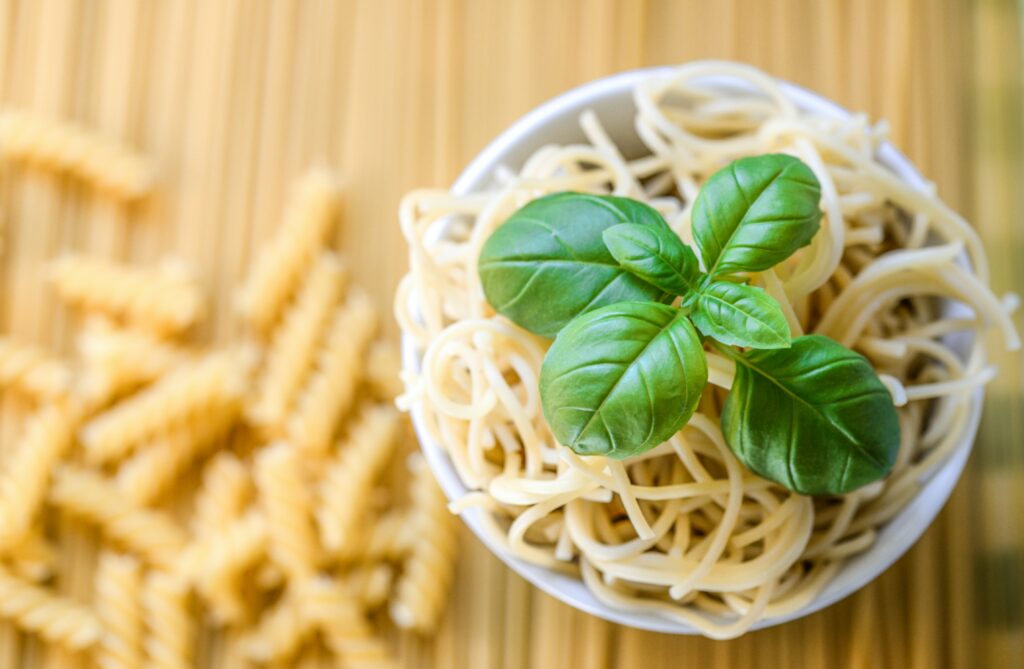 Tips to remember while freezing basil