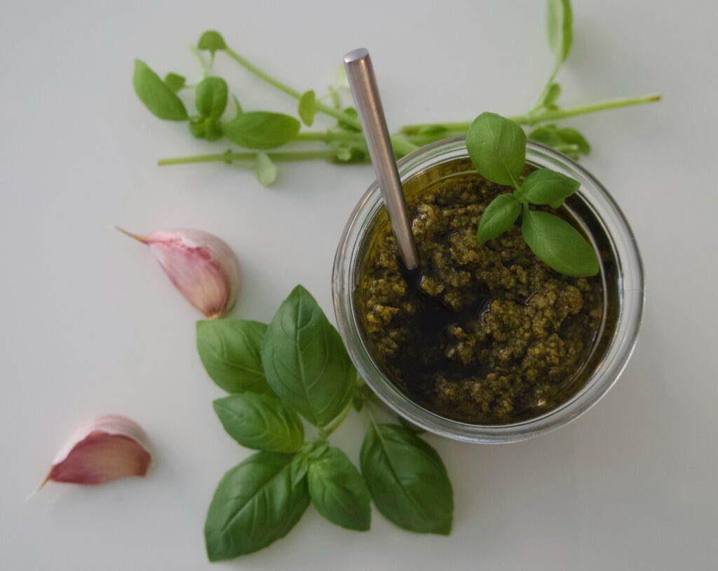 How to freeze basil oil/basil pesto?