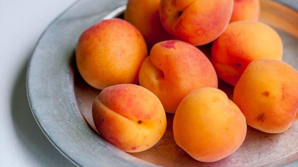 Can You Refreeze Apricots