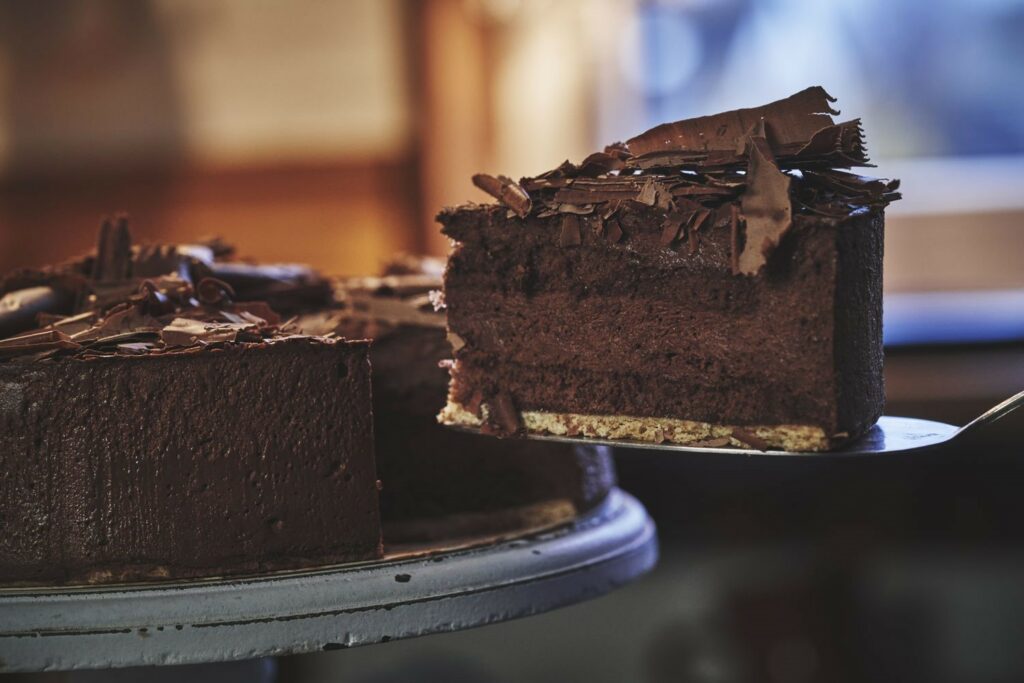 Tips For Freezing Chocolate Cake